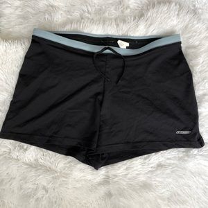 REEBOKSHORT SIZE M